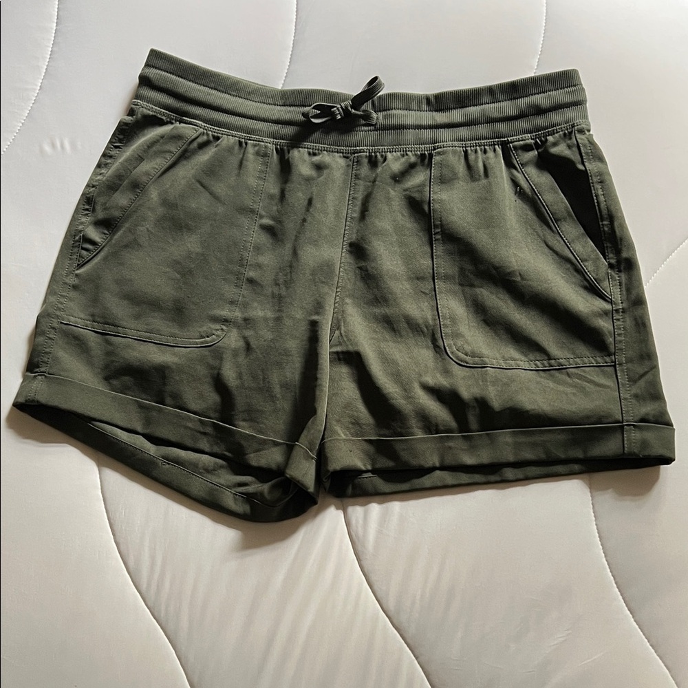 Old Navy Dark Green Women's Shorts